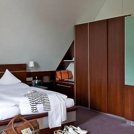 Hotel Akzent Löwen 4*