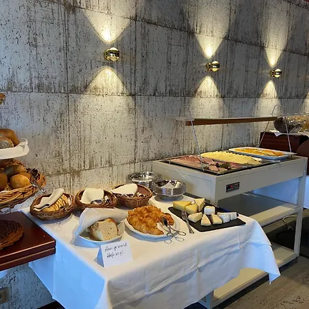 Hotel Akzent Loewen 4*