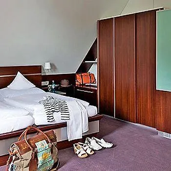 Akzent Loewen Hotel 4*