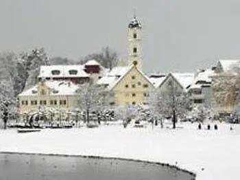 雄狮akzent酒店 4*