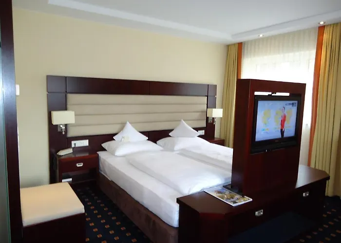 Akzent Loewen ホテル ランゲナルゲン